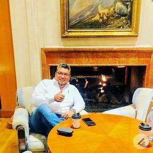 Meet your Posher, Jose